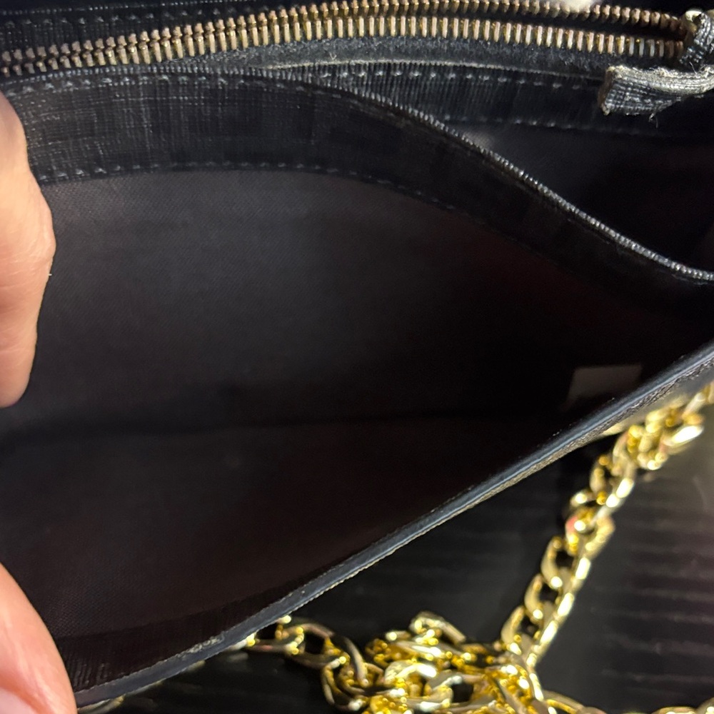 Fendi Charcoal wallet and unbranded Gold Chain - Picture 11 of 17